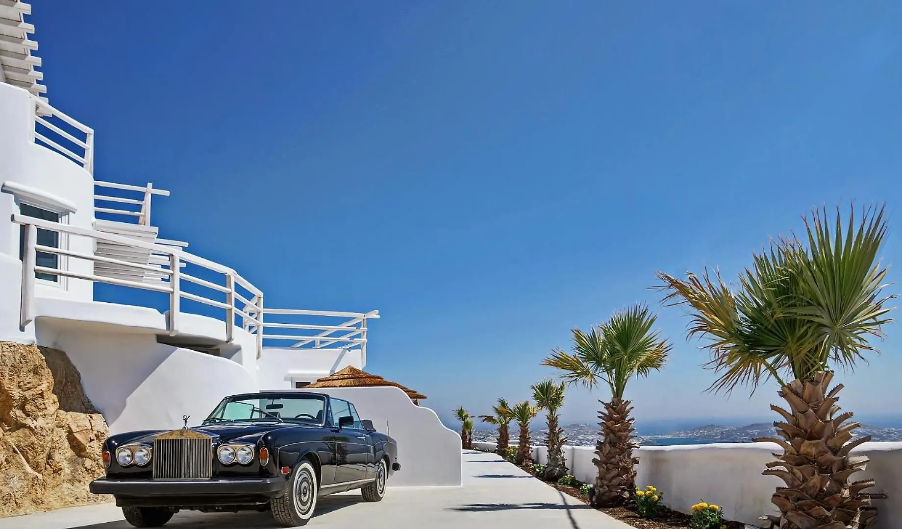 M11 - Mykos Villa - Luxury Oasis In Kastro Mykonos Town